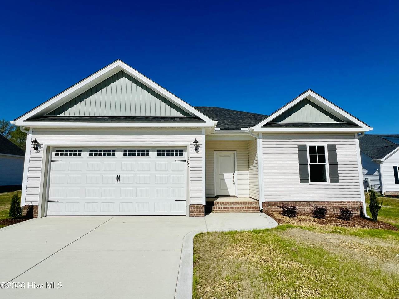 109 Sagewood Drive - Photo 1