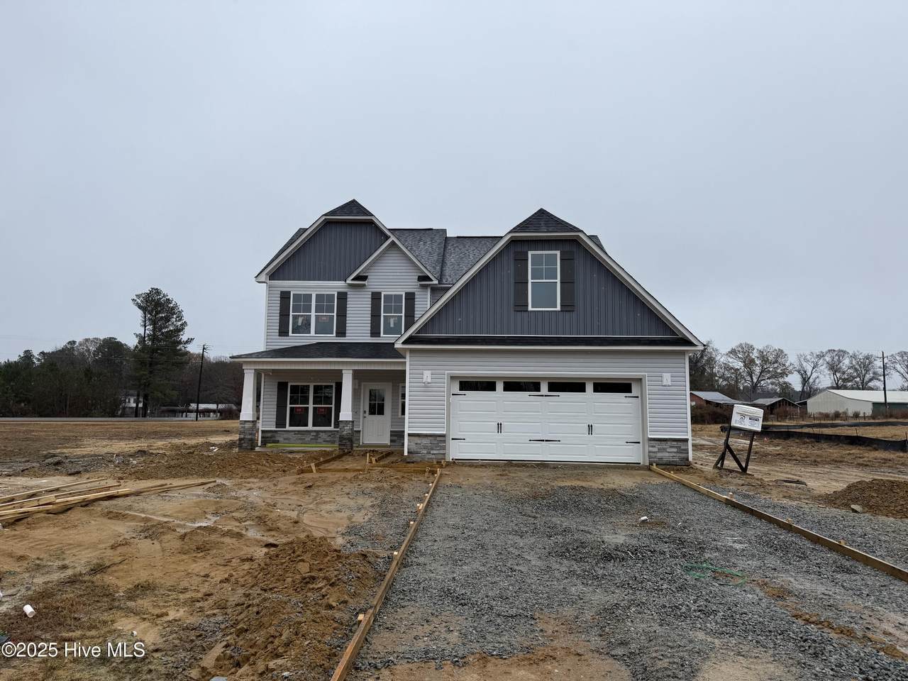 83 Yardley Drive - Photo 1
