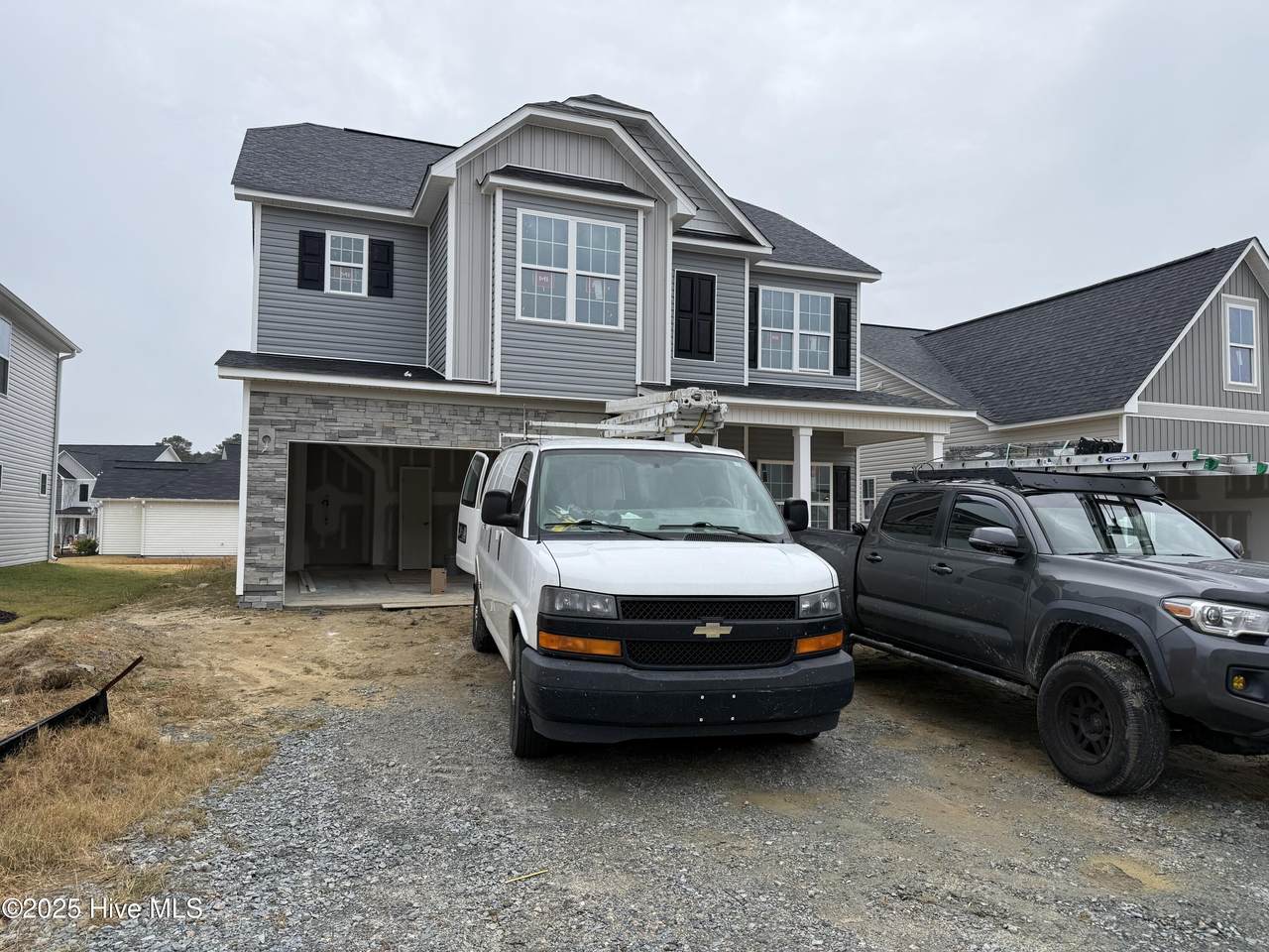 32 Emily Gardens Drive - Photo 1