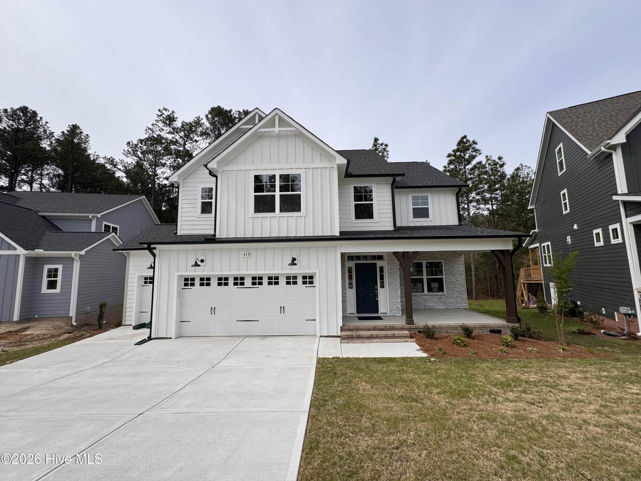 428 Redwater Trail - Photo 1