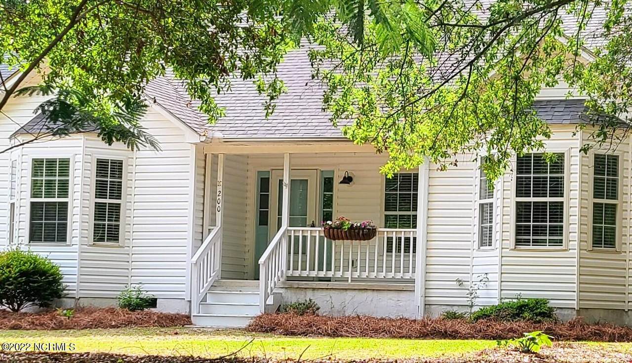 200 Club Point Drive - Photo 1
