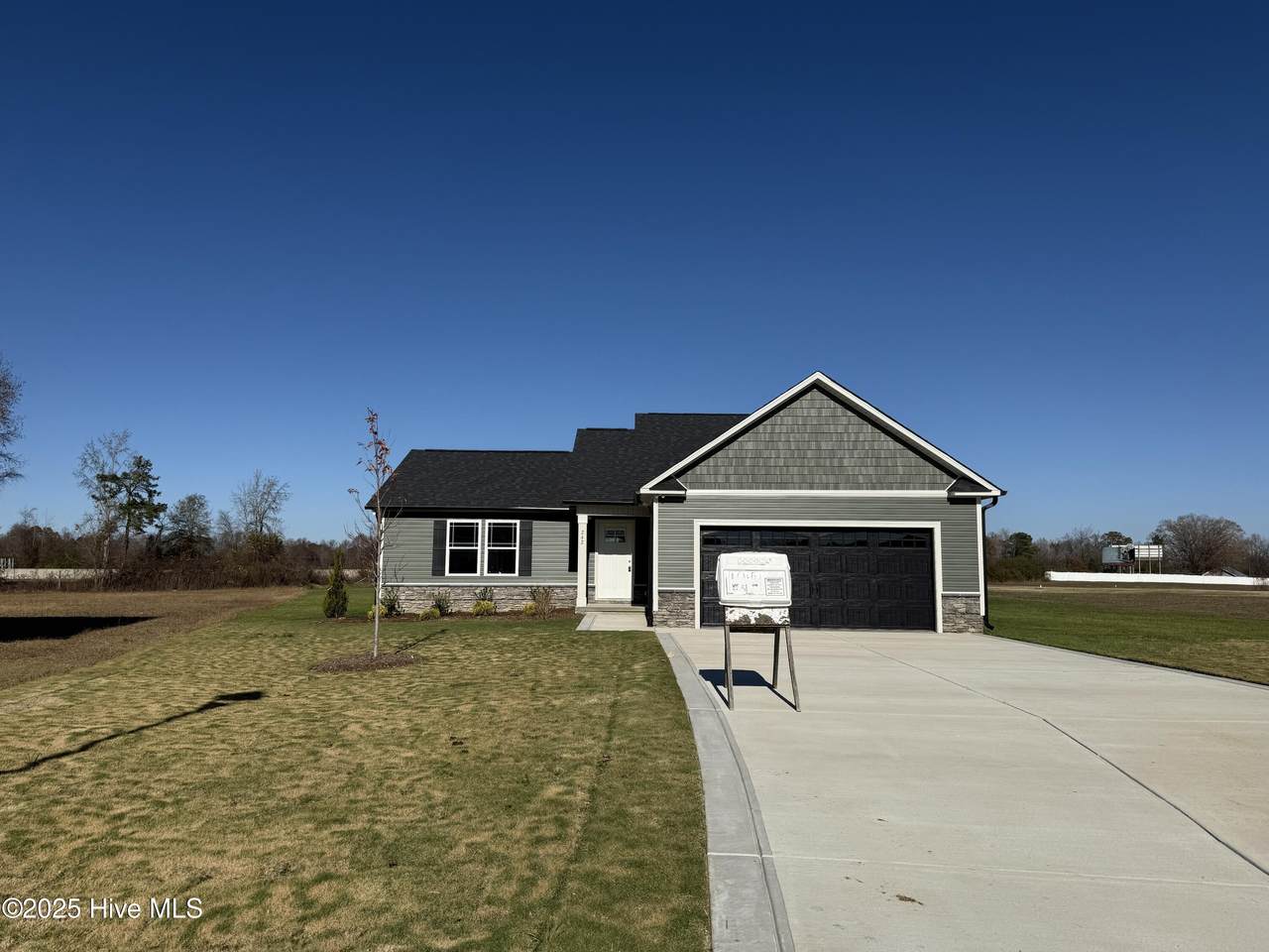 242 Maxwell Farm Lane - Photo 1
