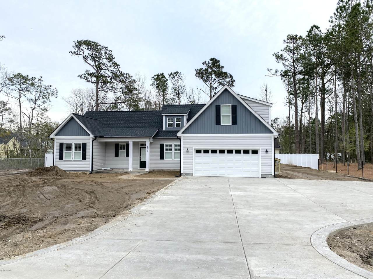 123 Pebble Beach Drive - Photo 1