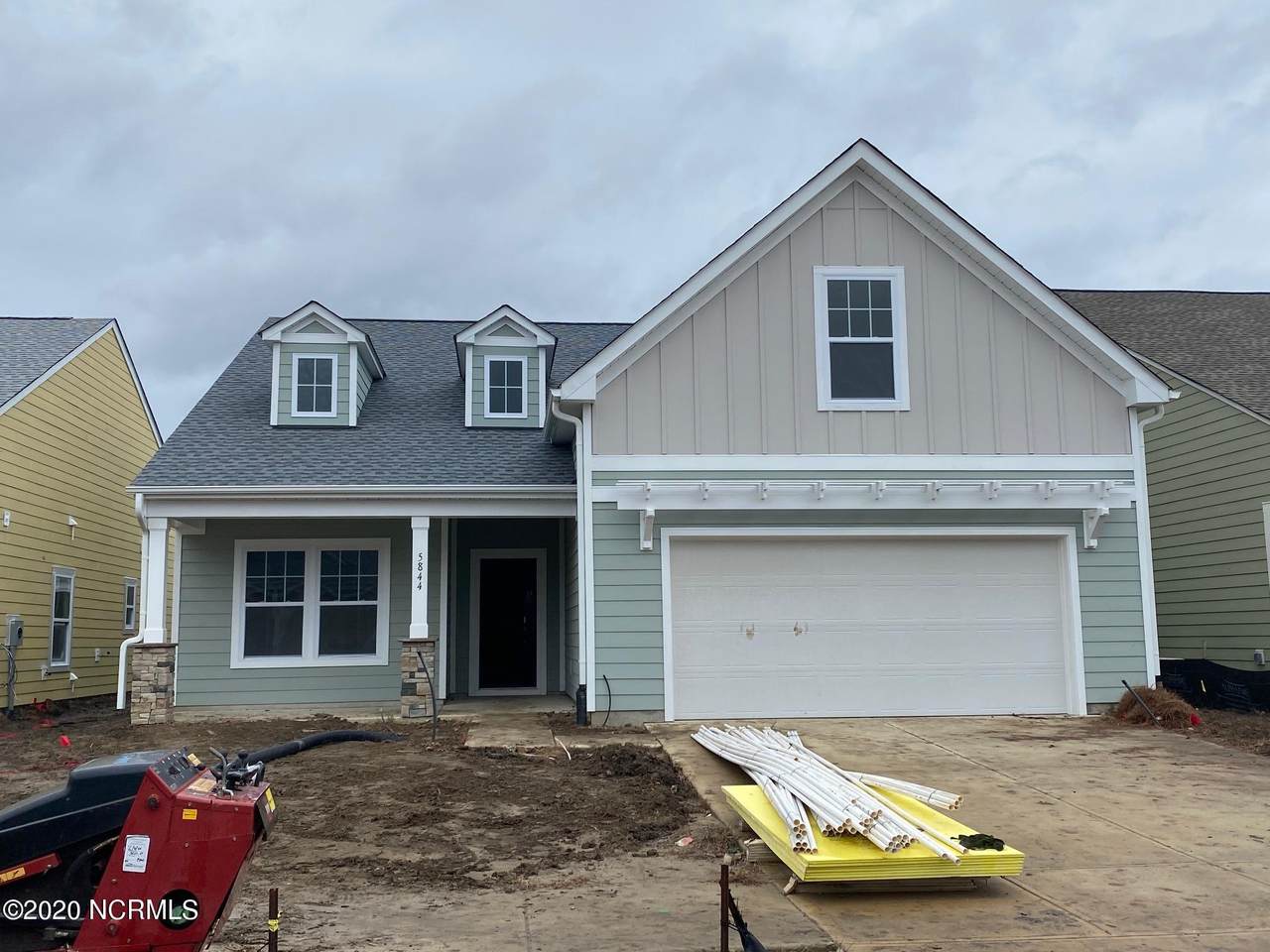 5844 Park West Circle - Photo 1