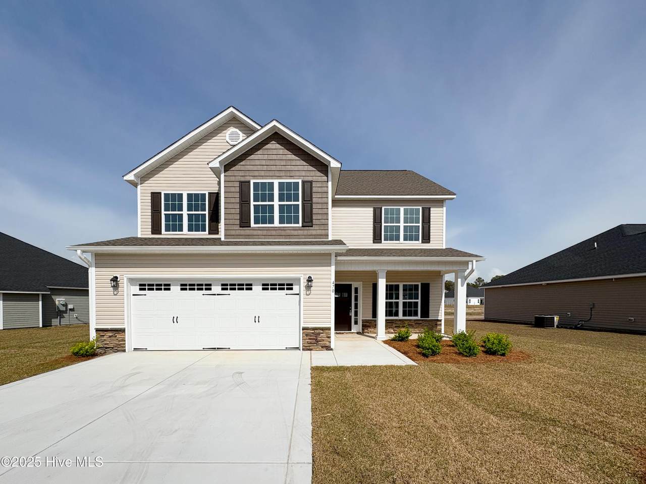 470 Pebble Shore Drive - Photo 1