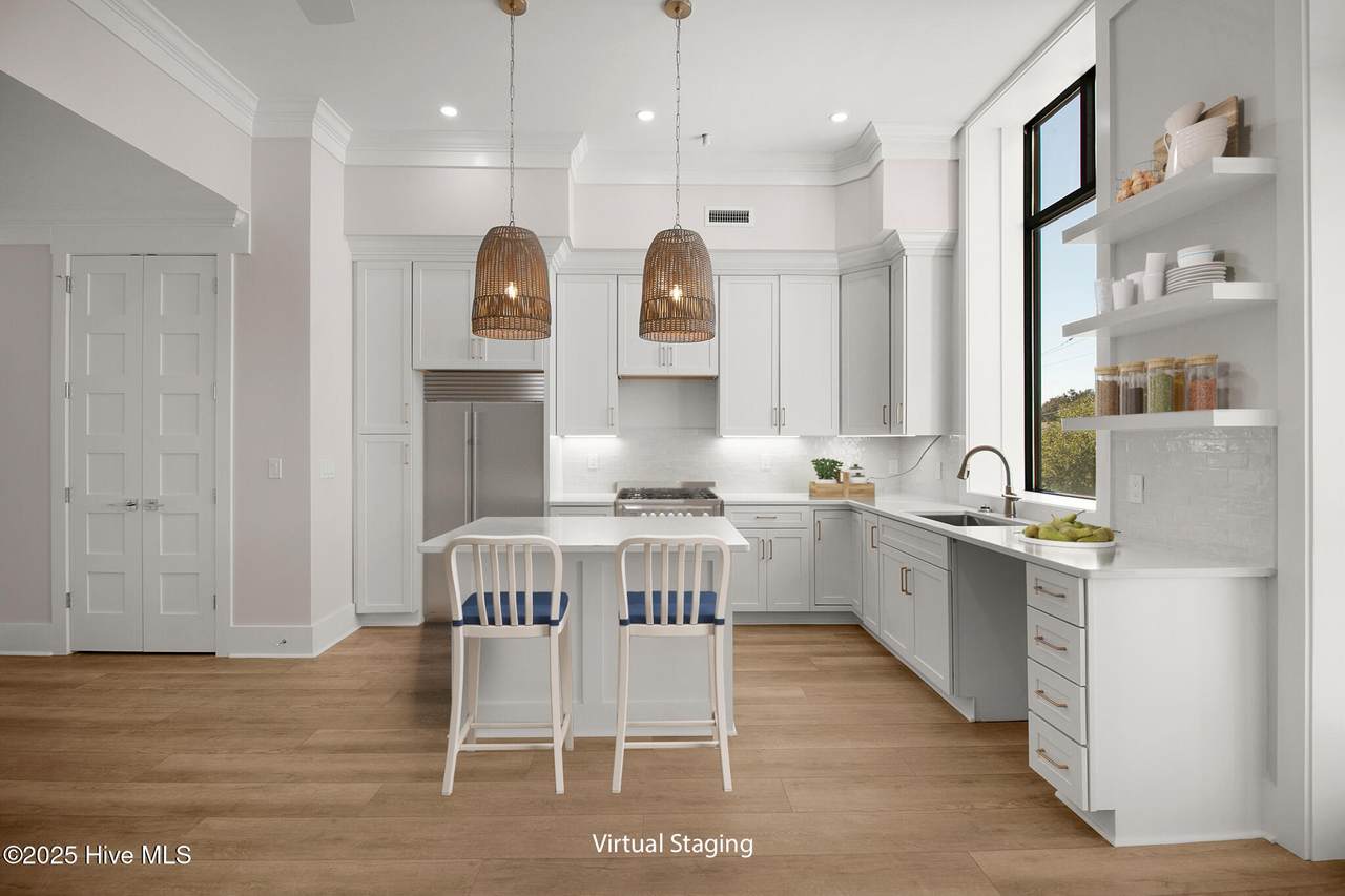 805 Mulberry Street - Photo 1