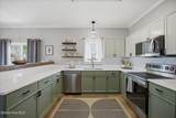 1018 Winterberry Circle - Photo 11