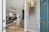 1018 Winterberry Circle - Photo 4
