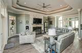 565 Westchester Place - Photo 11