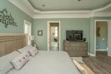 565 Westchester Place - Photo 30