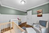 813 Holbrooke Avenue - Photo 22