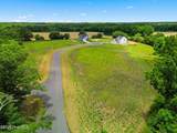 325 Oak Meadow Lane - Photo 33