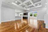 607 Lake Circle - Photo 11