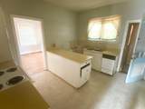 1102 Murphy Street - Photo 7
