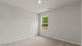 110 Claude Street - Photo 9