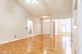 1110 Devonshire Trail - Photo 3