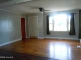 209 Complex Street - Photo 10