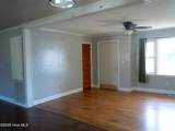 209 Complex Street - Photo 9