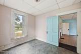 211 Pollock Street - Photo 18