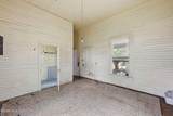 211 Pollock Street - Photo 26