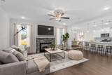 933 Holbrook Drive - Photo 15