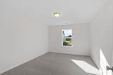 933 Holbrook Drive - Photo 32