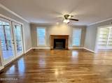 407 Kempton Drive - Photo 6