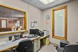 2507 Queen Street - Photo 11