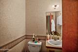 2507 Queen Street - Photo 20