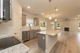 748 Greenwich Place - Photo 6