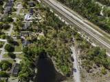 1930 Southport Lane - Photo 9
