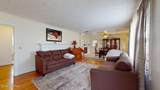 306 Simmons Avenue - Photo 5