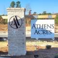 2001 Medina Spirit Street - Photo 2