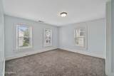 207 Burgess Street - Photo 20