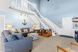 305 Main Street - Photo 2