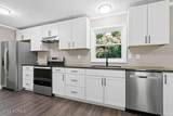 405 Red Tip Lane - Photo 13