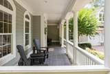 580 Versailles Boulevard - Photo 3