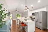 210 Murdock Way - Photo 12
