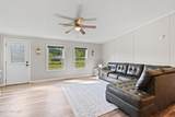 404 Cross Creek Drive - Photo 3
