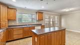 2133 Hollyhock Lane - Photo 17