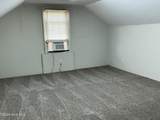 696 Fox Chase Lane - Photo 17