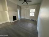 718 Walnut Street - Photo 2