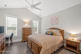 7195 Bonaventure Street - Photo 18