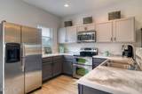 709 Elton Avenue - Photo 5