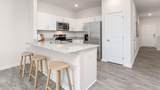 112 Red Maple Street - Photo 3