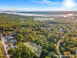 786 Pondview Drive - Photo 4