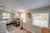 966 Island View Road - Photo 39