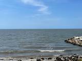 540 Seashore Drive - Photo 2
