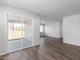 333 Whalebone Avenue - Photo 10