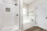 112 Royal Avenue - Photo 16